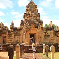 Prasat Sadok Kok Thom