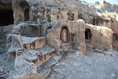 roemische Felsgraeber Cayönü