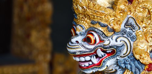 Bali Tempel Detail einer Statue