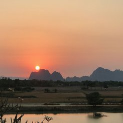 Flusslandschaft Myanmar Kreuzfahrt 