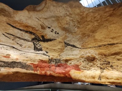 Besuch in der Nachbildung von Lascaux