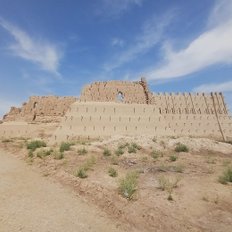 Shilpiq in Usbekistan; Kyzyl Kala - eine der choresmischen Wüstenfestungen 