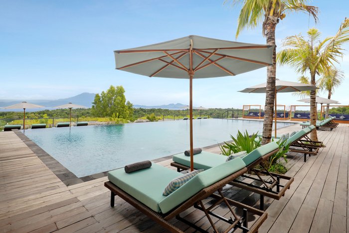 MAUA neues nachhaltiges Resport auf Nusa Penida - Pool mit Ausblick