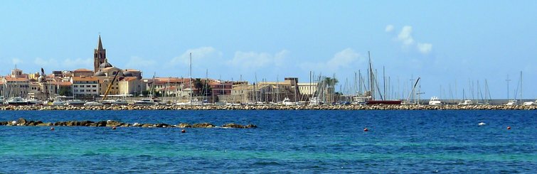 Alghero Sardinien