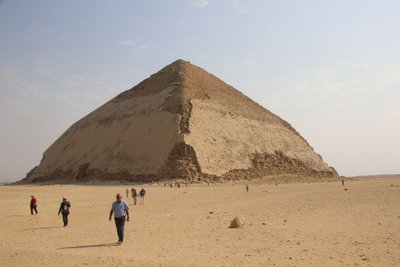 Dahschur Knickpyramide