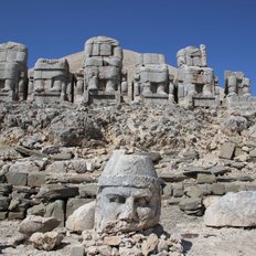 Grabhügel von Karakus am Nemrut Dag