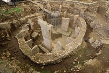 Tas Tepeler Kultur - Steinkreise in Göbekli Tepe