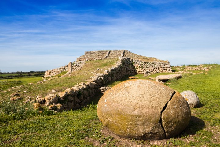 Monte Accoddi