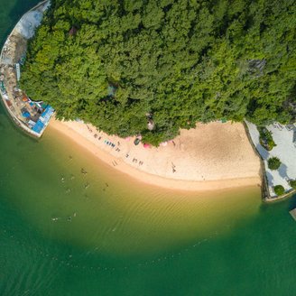 Heritage Line Ausflug zum Schwimmen in der Halong Bay