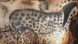 die berühmte Höhle Pech Merle - Tierdarstellungen, Frauensilhoutten, steinzeitliche Fußspuren und Handabdrücke - fantastisch!