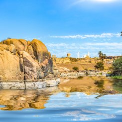 Landschaft Nilufer bei Assuan