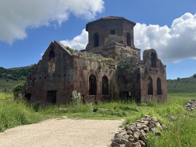 die Rote Kirche Kizil Kilesi