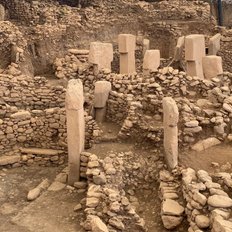 Ausgrabung Göbekli Tepe Mai 2026 mit Zugvogeltouristik 
