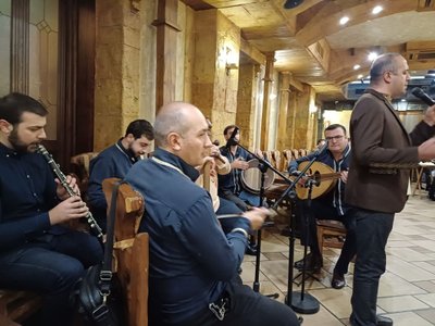 Abendessen in Yerewan