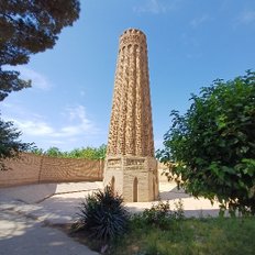 Dalverzin Tepe - Jerqorgon Minarett Usbekistan