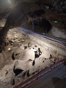 Höhle Areni