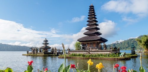 Ulun Danu Wassertempel am Bratansee Bali