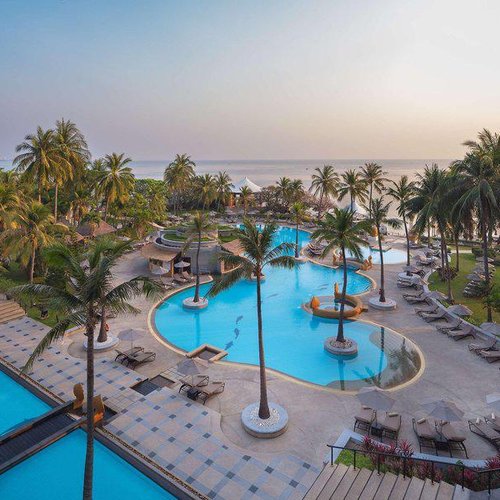 Hilton Hua Hin Poolanlage