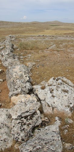Harbetsuvan Tepe - etwa 7km von Karahan Tepe entfernt