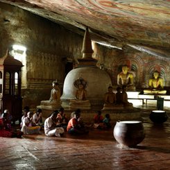 Höhlentempel Dhambulla Sri Lanka