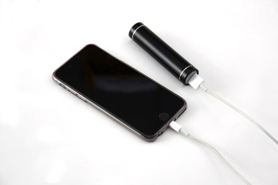 Powerbank zum Laden eines Mobiltelefons