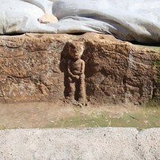 das mittlerweile berühmte Relief in Sayburc