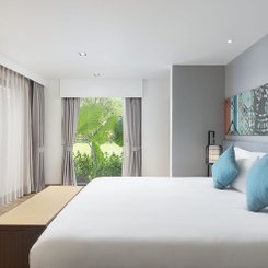 Manathai Khao Lak 