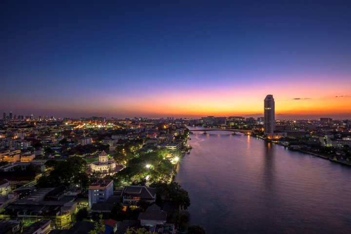 Bangkok im Abendlicht