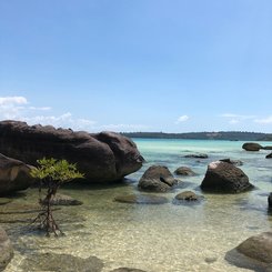 Tamu Koh Rong Pagoda Beach