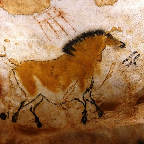 Lascaux (Lacroix Christine dreamstime)