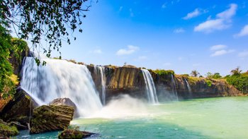Dry Nour Wasserfall in der Provinz Dak Lak