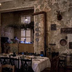 Restaurant "Sisters" in Kutaisi