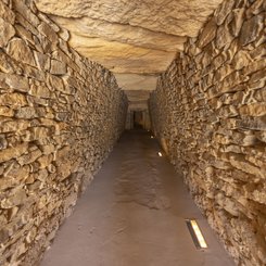 Dolmen El Romeral Antequera Andalusien UNESCO Welterbe