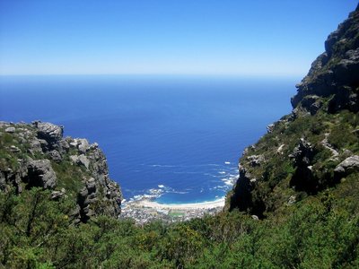Aussicht auf die Bucht von Camps Bay | Vorort von Kapstadt | Drehort DSDS 2020 Auslandsrecall Südafrika