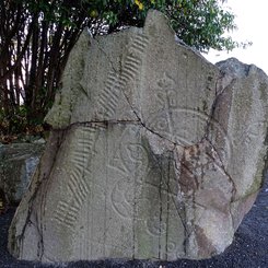 Steinmetzkunst der Pikten  Brandsbutt Stone