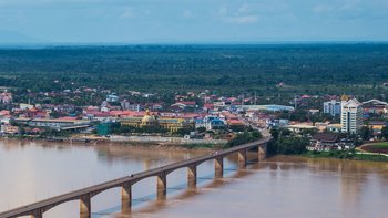 Brücke über den Mekong in Pakse Laos