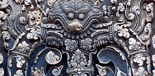 Die Reliefs im  Banteay Srei Tempel zählen zu den schönsten Beispielen der Kunst der Khmer in Angkor Kambodscha