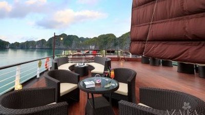 5* Kreuzfahrt Halong Bay auf der Azalea Cruise 5* Kreuzfahrt Halong Bay auf der Azalea Cruise