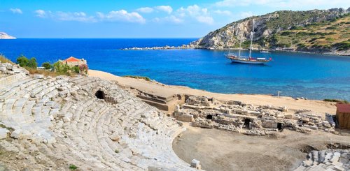 Amphitheater_von_Knidos_karische_Kueste