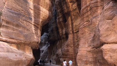 der Siq - beeindruckende Schlucht als Zugang zu Petra der Siq - beeindruckende Schlucht als Zugang zu Petra