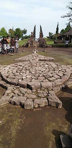 Ceto Tempel auf Jaa