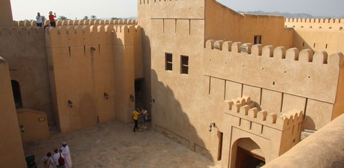 monumentale Festung von Nizwa Oman
