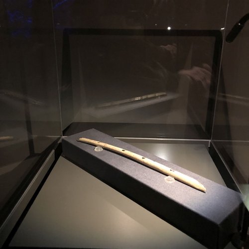 Flöte im Urgeschichtemuseum Blaubeuren