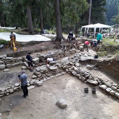 Historische Ausgrabung Hohe Birga 