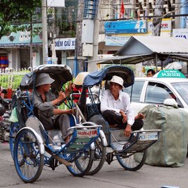 Straßenszene Vietnam - wo ist hier Platz für ein Formel 1 Rennen in Hanoi?
