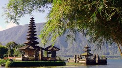 Bali Tempel am Vulkankrater