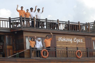 Mekong Eyes Crew an Deck