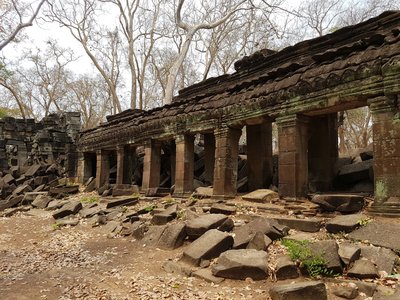 Banteay Chhmar in Kambodscha nahe der Grenze zu Thailand. Für Kulturinteressierte! Frisch renoviert und noch nicht überlaufen!