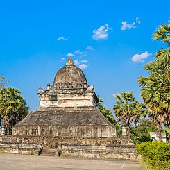 Wat Wisunalat einer der zahlreichen Tempel in der UNESCO Welterbestadt Luang Prabang Laos