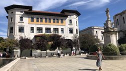 Santander Postgebäude